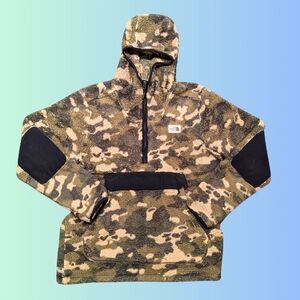The North Face Camouflage Fleece Pullover